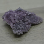 Microcristallin de quartz sur calcédoine violette d'Indonésie de 48g