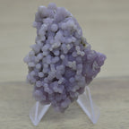 Agate grappe de raisin claire 40g sur présentoir