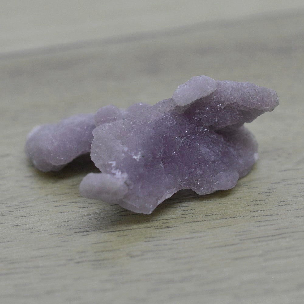 Calcédoine grappe de raisin 11g violette de Sulawesi en Indonésie