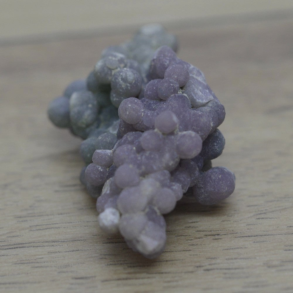 Calcédoine agate grappe de raisin 15g violette et verte de Sulawesi en Indonésie