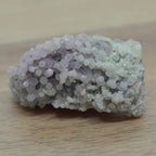 Calcédoine agate grappe de raisin 35g violette et jaunie de Sulawesi