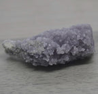 Calcédoine grappe de raisin lavande 61g de Sulawesi