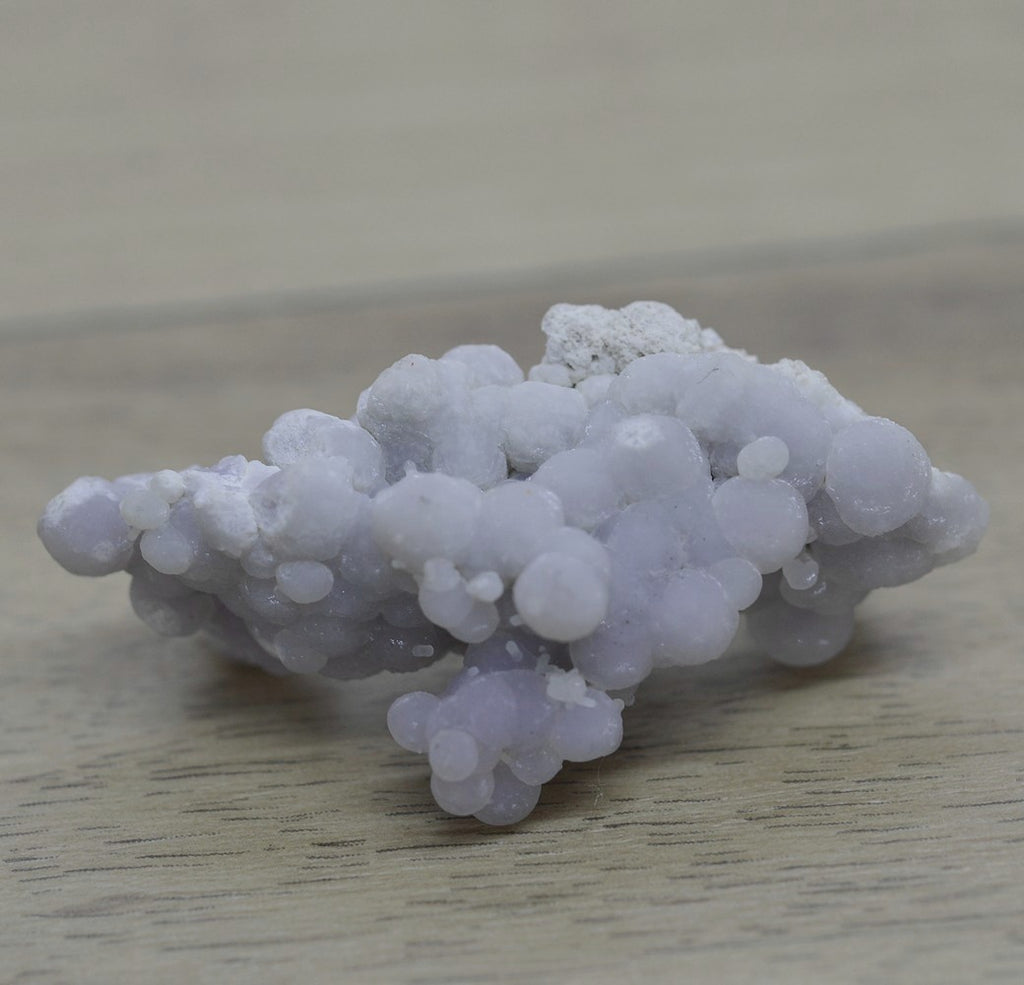 Calcédoine botryoïdale mauve claire 29g