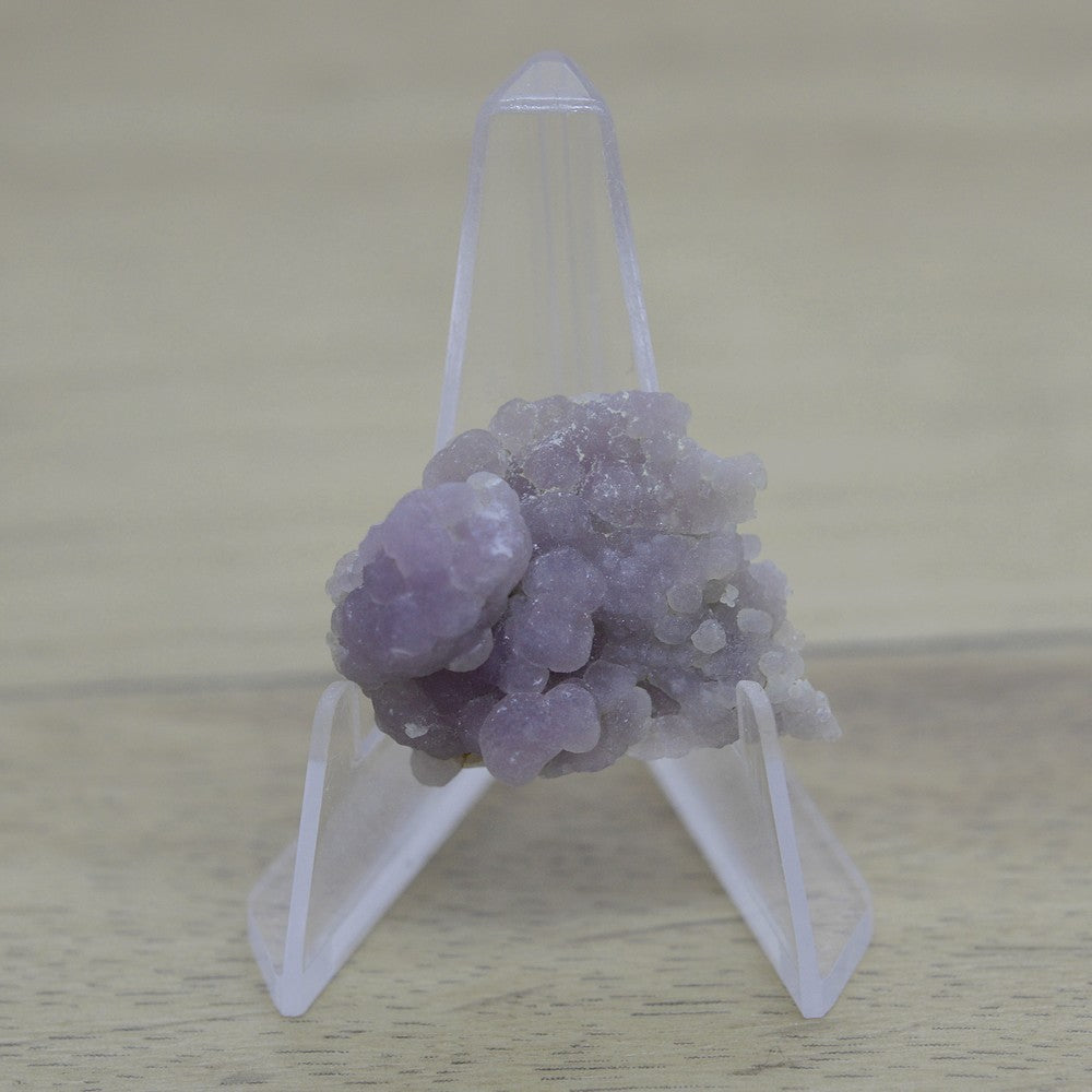 Calcédoine botryoïdale violette de 9g sur présentoir