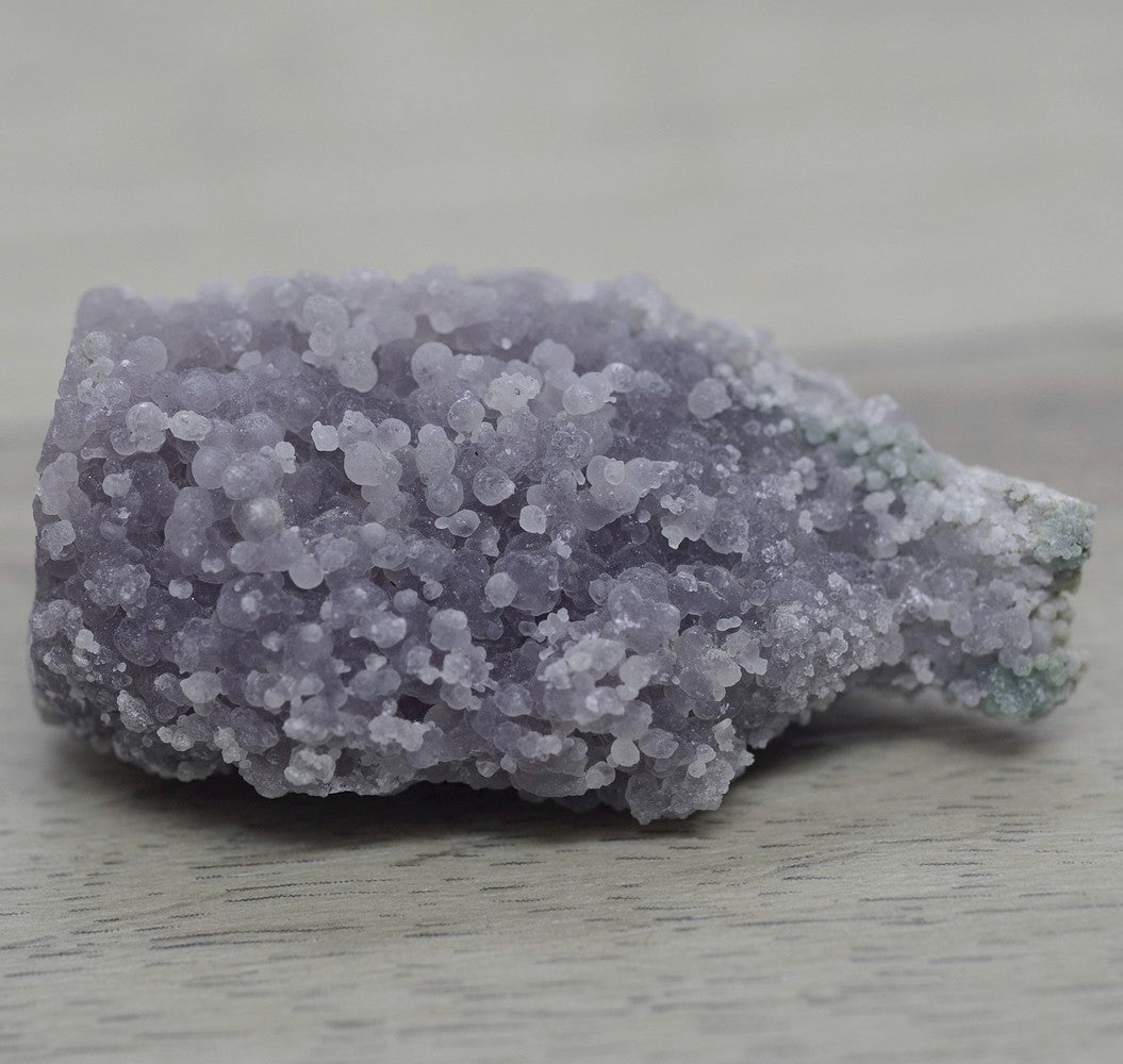 Calcédoine botryoïde lavande de 61g