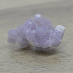 Calcédoine botryoïde mauve scintillante 10g