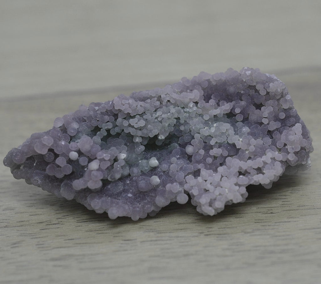 Calcédoine botryoïde violette et verte de 41g