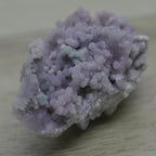 Calcédoine à microcristallin de quartz violet 52g