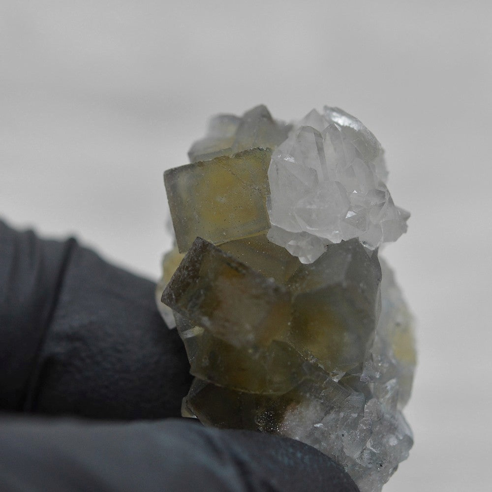 Cristaux de quartz avec fluorite zonée du Maroc 19g