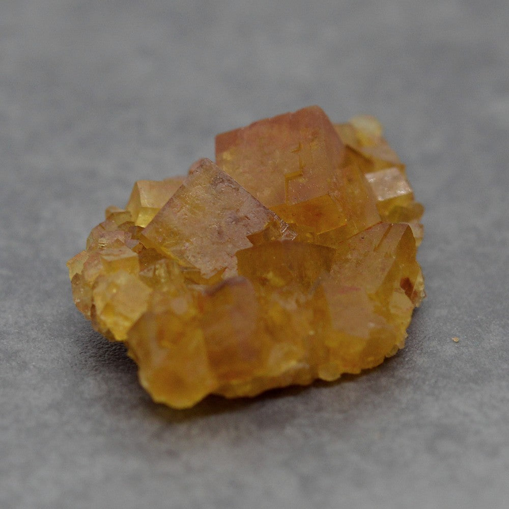 Cubes de fluorite jaune miel de 27g