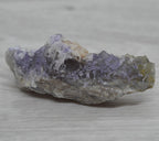 Fluorine jaune ambre sur gangue marocaine 77g