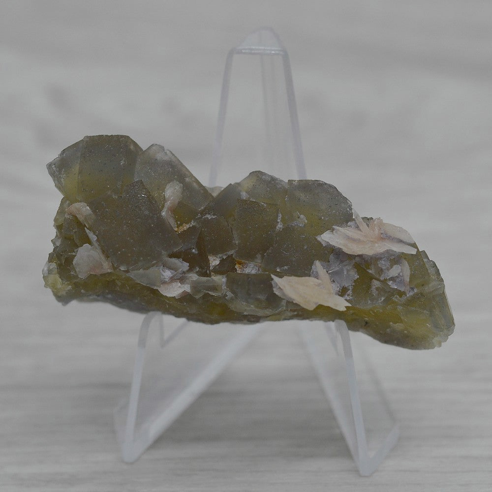 Fluorite jaune et baryte 35g sur présentoir