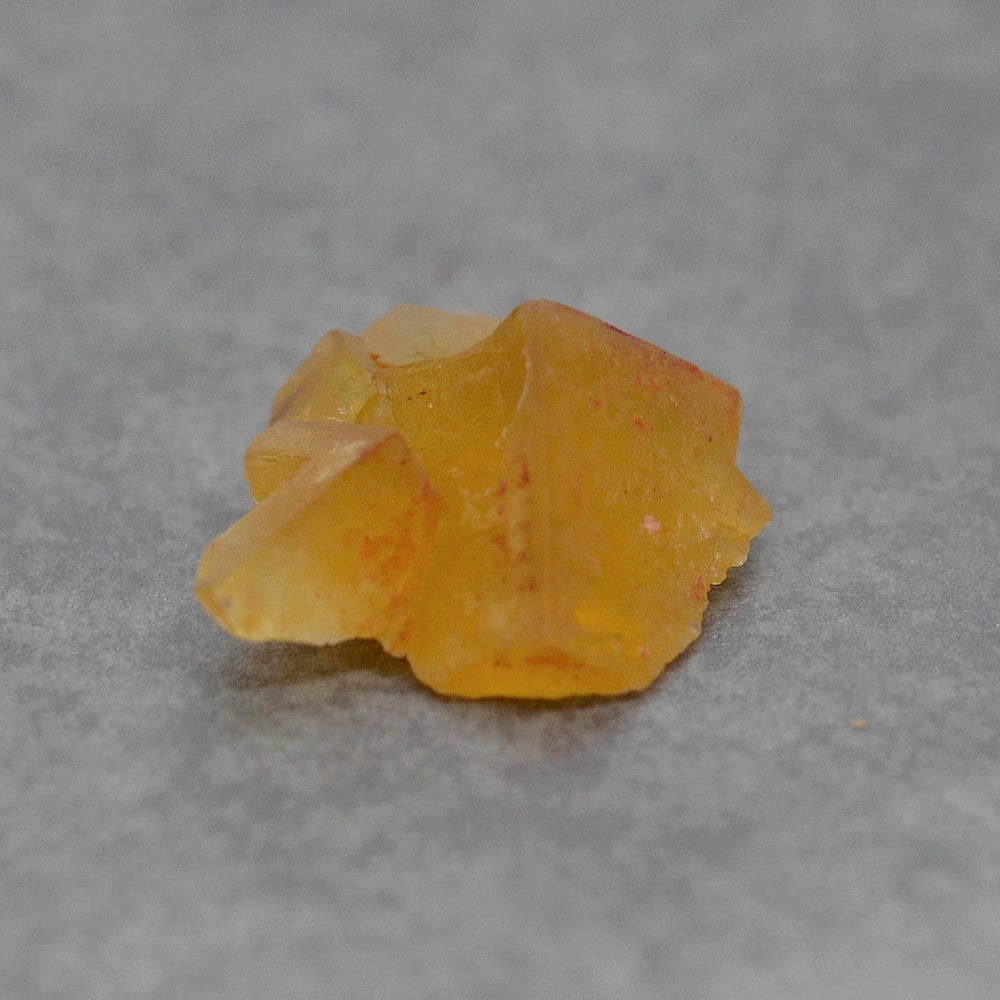 Fluorite jaune orange du Maroc 12g