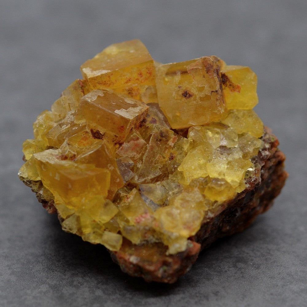 Fluorite jaune marocaine de 204g