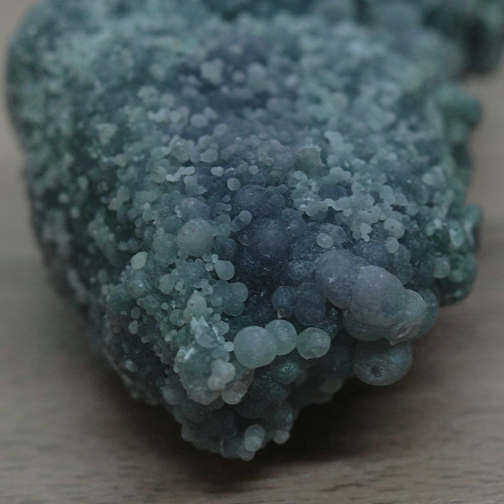 grappes de calcédoine bicolores d'Indonésie de 214g