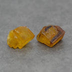 Lot de deux cubes de fluorine jaune miel de 22g