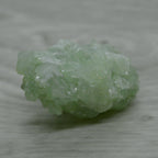 Pierre brute marocaine prehnite vert d'eau 33g