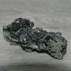 Pierre prehnite brute marocaine 67g