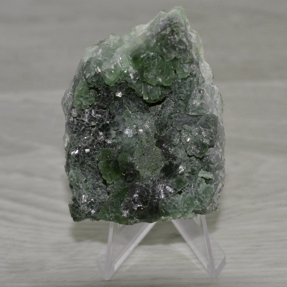 Prehnite verte aux cristaux orthorhombiques 12g du Maroc